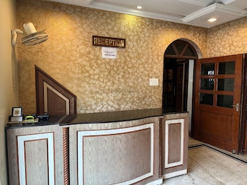 Hotel Meghdoot,Station Road Bhadohi 221401,3 star