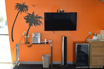 Musicland Hotel,Riverside>>Palm Springs,3 star