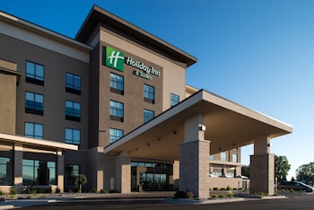 Holiday Inn & Suites Idaho Falls, An Ihg Hotel,Idaho Falls>>Idaho,3.5 star