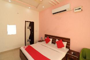 Hari Vilas Bhawan,Chaitanya Vihar,2 star