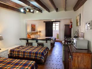 Pine Valley Lodge,Johannesburg>>Hartbeespoort,3.5 star