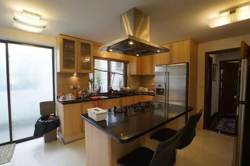 Pattaya Yuehu Phoenix Deluxe Villa,113/15 Phoenix Gold Lake Avenue Moo 9 Bang Lamung 20150,1 star