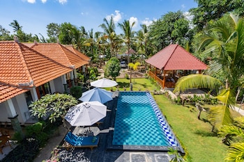 Surya Maha Bungallo,Jalan Banjar Anyar Sebunibus Nusa Penida 80771 Penida Island,3 star