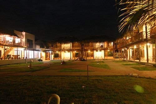 The Point Mancora - Beach Party Hostel,Máncora>>Mancora,3 star