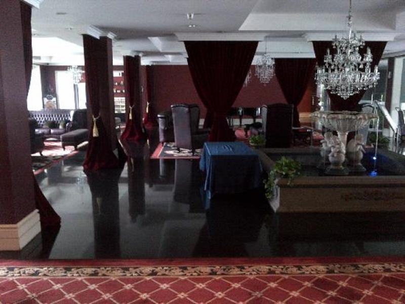 gh universal hotel bandung