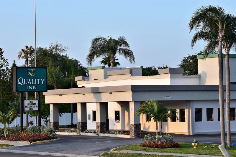Quality Inn Bradenton - Sarasota North,Bradenton>>Bayshore Gardens,3 star