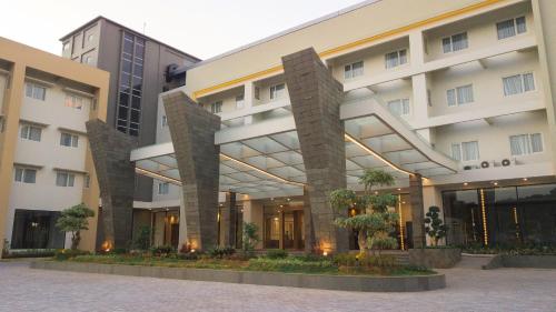 Pollos Hotel & Galerry Rembang,Rembang>>Cepu,3 star