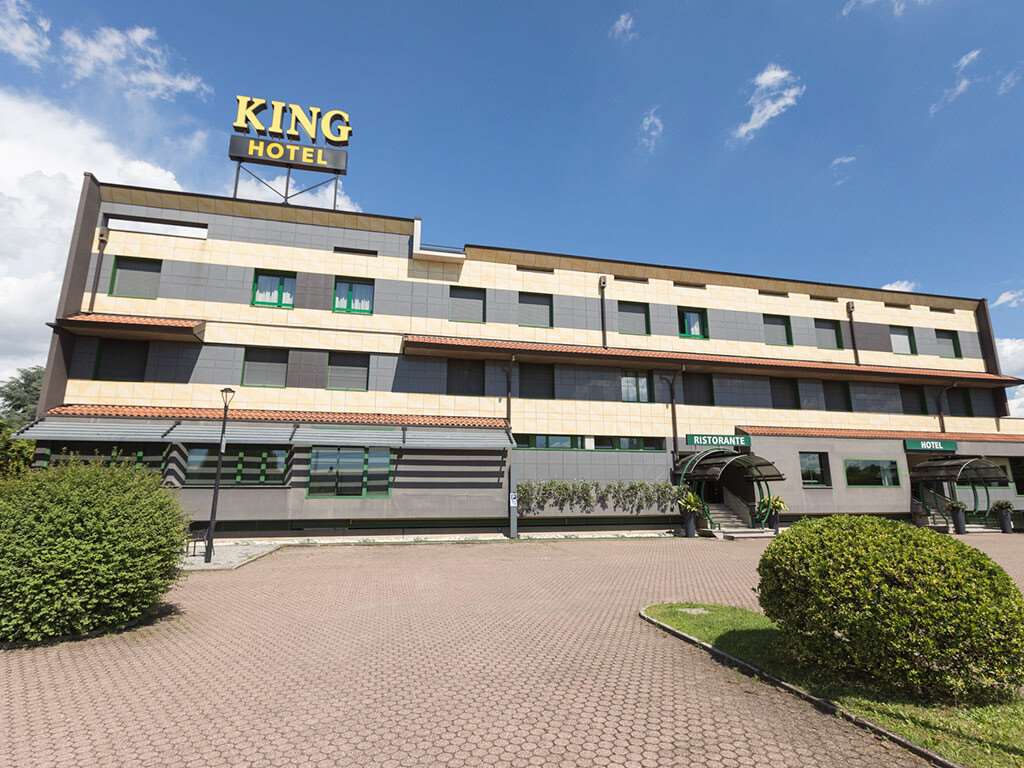 Smart Hotel King , By R Collection Hotels,Limbiate>>Cusano Milanino,4 star