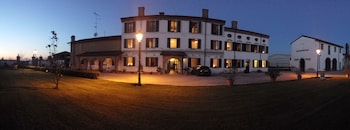 Volivia Relais Exclusive,Pegognaga>>Mantua,4 star