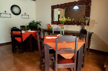 hostal donde regina