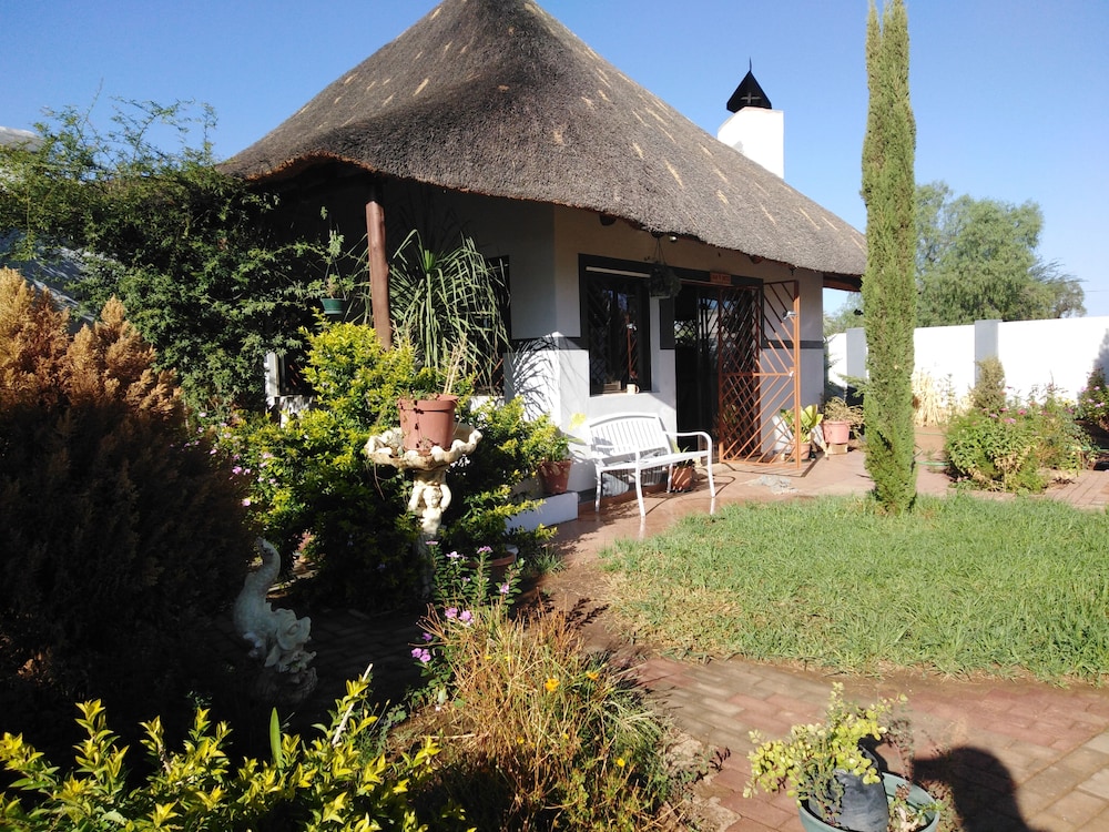 Mc's Self Catering Accommodation,655 Block A Rehoboth,3 star