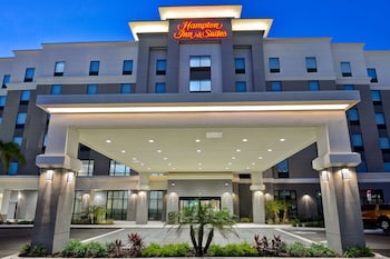 Hampton Inn & Suites Tampa Riverview Brandon,Dover>>Brandon,3 star