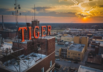 Voco, The Tiger Hotel, Columbia, Mo By Ihg,Missouri>>Columbia,4 star