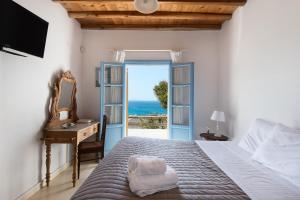 Anerousses Mykonian Traditional Houses,Faros Armenistis>>Agios Stefanos,4 star