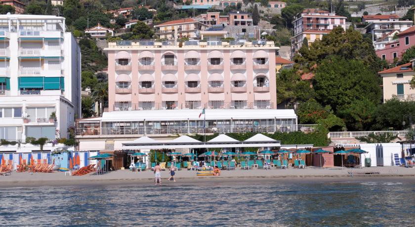hotel regina