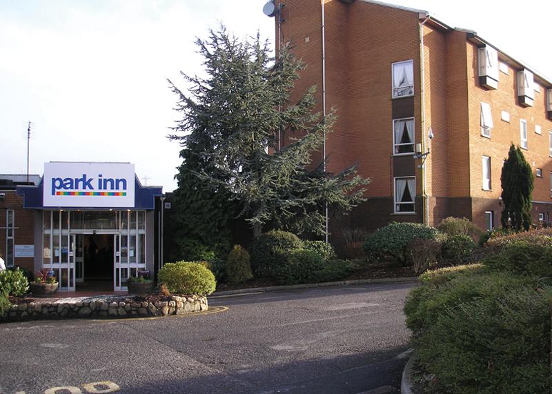 Mercure Cardiff North Hotel,Llanedeyrn>>Cardiff,4 star