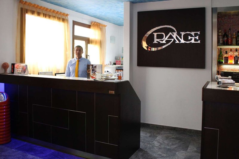 Orange Motel,Lombardy>>Lake Maggiore,3 star