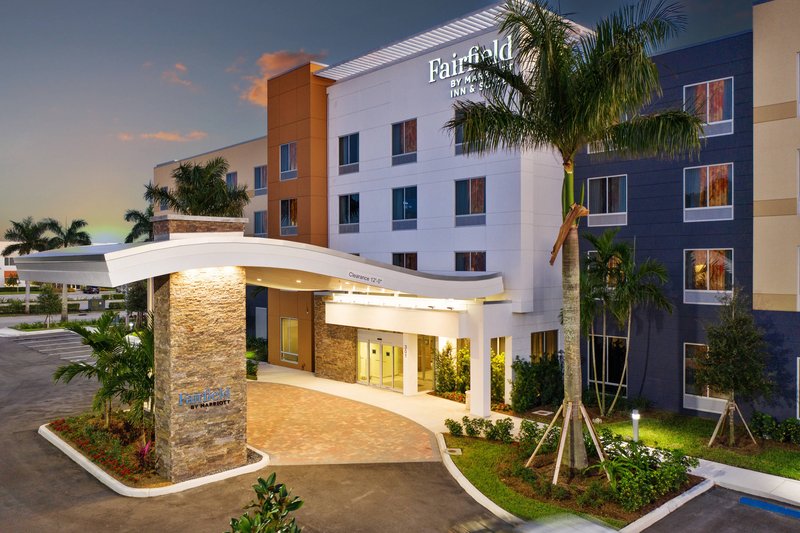 Fairfield By Marriott Inn & Suites Deerfield Beach Boca Raton,Deerfield Beach>>Boca Raton,2.5 star