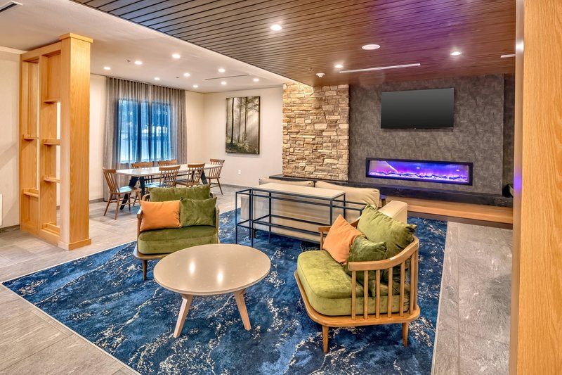Fairfield Inn & Suites By Marriott Fort Worth Northeast,643 Nordeast Loop 820 Hurst Texas 76118,2.5 star