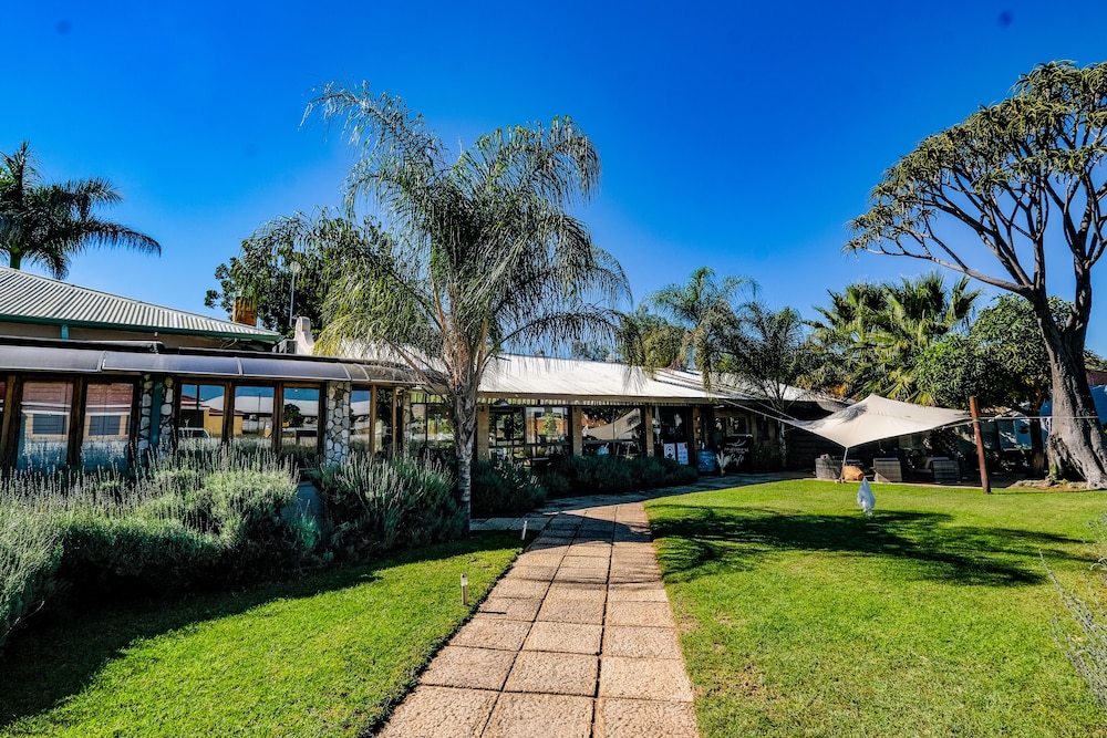 Lighthouse Guesthouse & Cafe,Limpopo>>Groblersdal,4 star