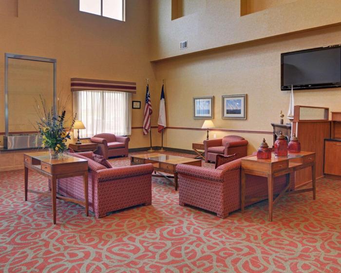 Quality Suites Near Cedar Creek Lake,Kaufman>>Gun Barrel City,3 star