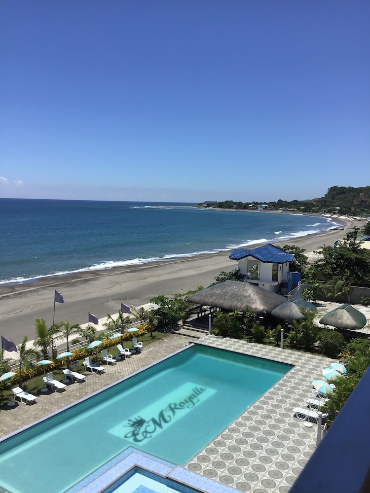 em royalle hotel and beach resort