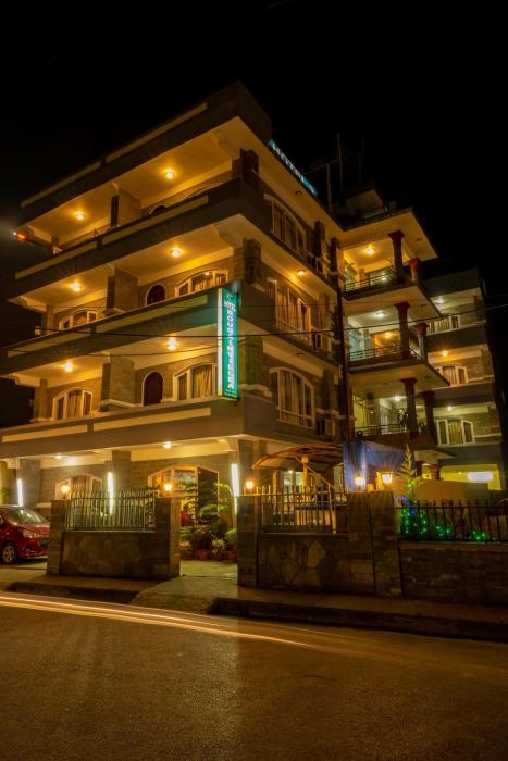 Hotel Bougainvillea,16 Middle Path Street Pokhara 33700,3 star