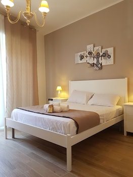 Royal House,Brindisi>>Bari,3 star