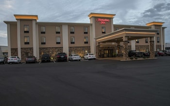 Hampton Inn Hartwell,Near The Hart County Botanical Gardens,3 star