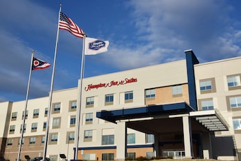 hampton inn and suites cincinnati liberty township