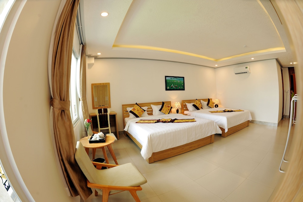 tam chau luxury hotel