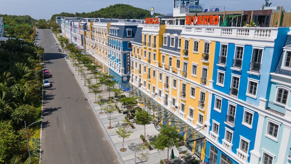 Paralia Khem Beach Phu Quoc Hotel,Kien Giang Province>>An Thoi,3 star