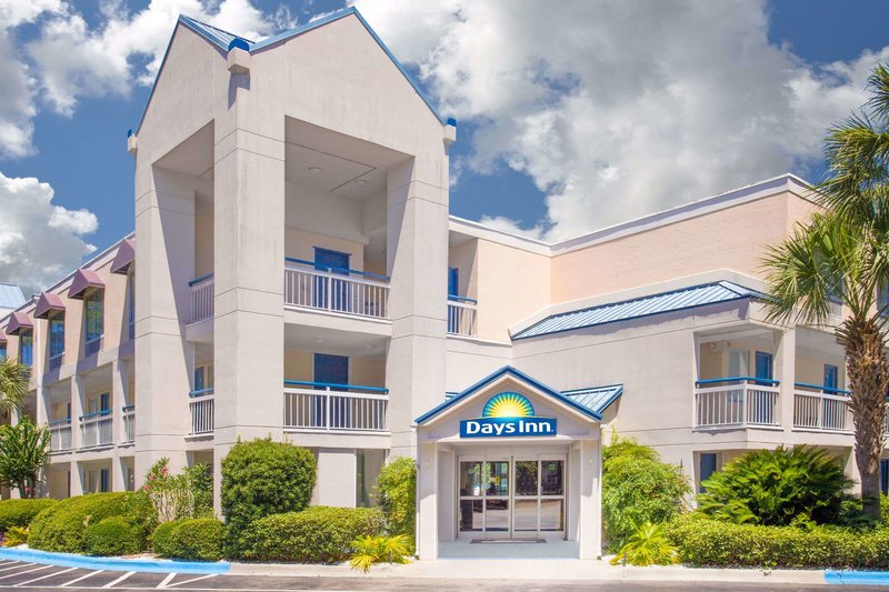 Hotel Carolina, A Days Inn By Wyndham,South Carolina>>Hilton Head Island,2 star