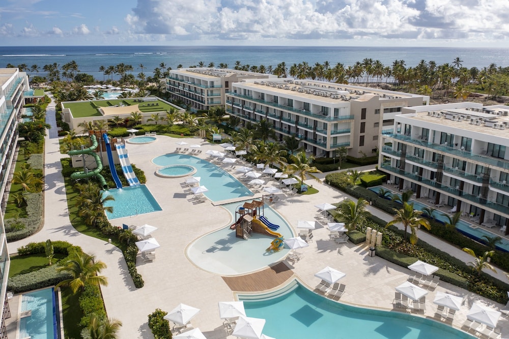 Serenade Punta Cana Beach & Spa Resort - All Inclusive