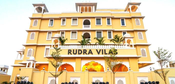 Rudra Vilas - A Royal Heritage Hotel,Jhalana Doongri>>Jaipur,3 star