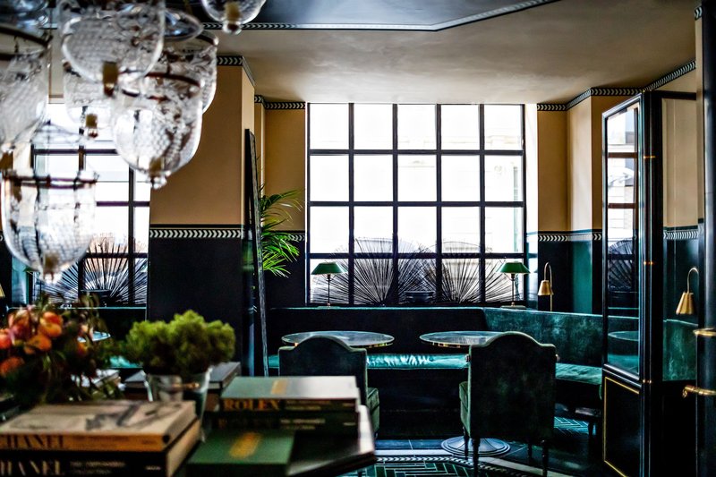 Monsieur George Hotel & Spa,Paris>>Levallois-Perret,5 star