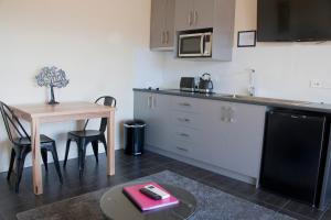 New Norfolk Apartments,95B Sharland Avenue,0 star