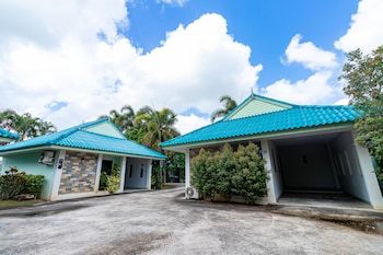 khum suk resort