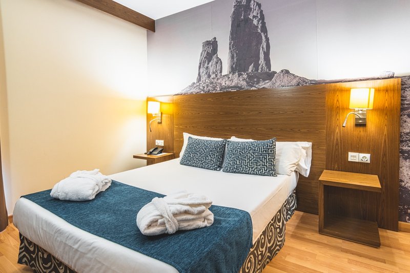 Hotel Adonis Plaza