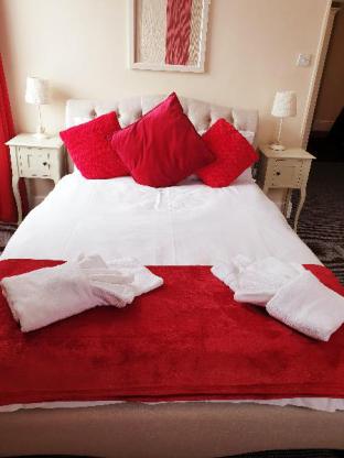 The Preston,Somerset>>Bristol,3 star