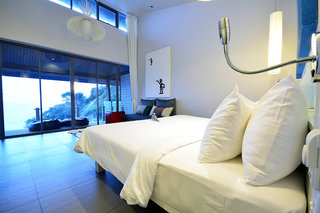 the houben adult only