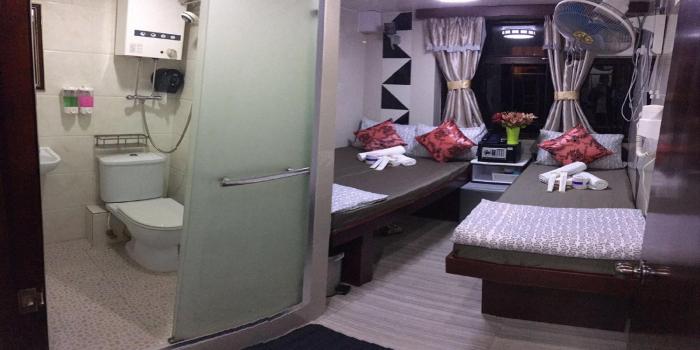 Skystar Hostel,Flat E3, 14Th Floor, Block E, Chungking Mansion Reception At Flat C6, 12Th Floor 36-44 Nathan Road Tsim Sha Tsui Kowloon,2.5 star