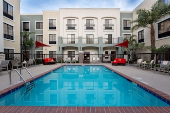 Hampton Inn Santa Barbara/Goleta,Santa Barbara>>Goleta,3 star