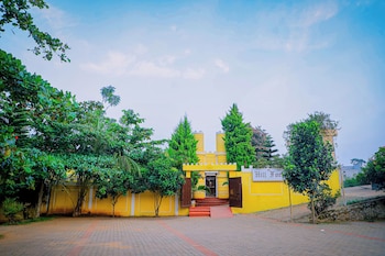 hillfort hotels and resorts yelagiri