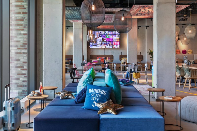 moxy hamburg city