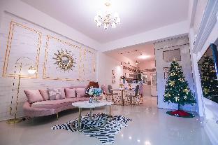 fairy tale castle bed and breakfast