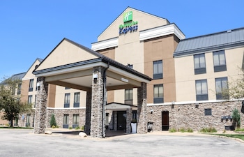holiday inn express cedar rapids collins rd by ihg