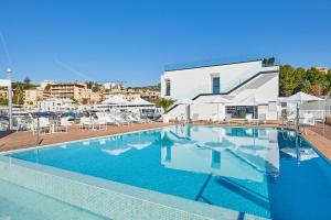 Calanova Sports Residence,Calamayor>>Balearic Islands,3.5 star
