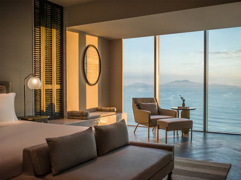 Hoiana Hotel & Suites,Da Nang>>Cham Island,5 star