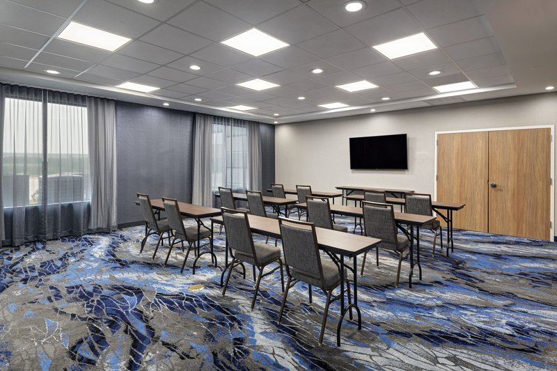 Fairfield Inn & Suites By Marriott Waller,Hempstead>>Cypress,2.5 star